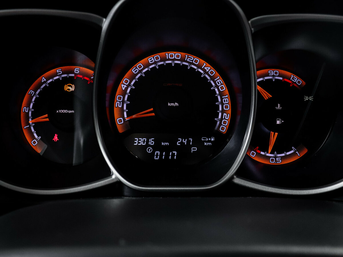 Купить Lada (ВАЗ) Vesta с пробегом. Фото: #8