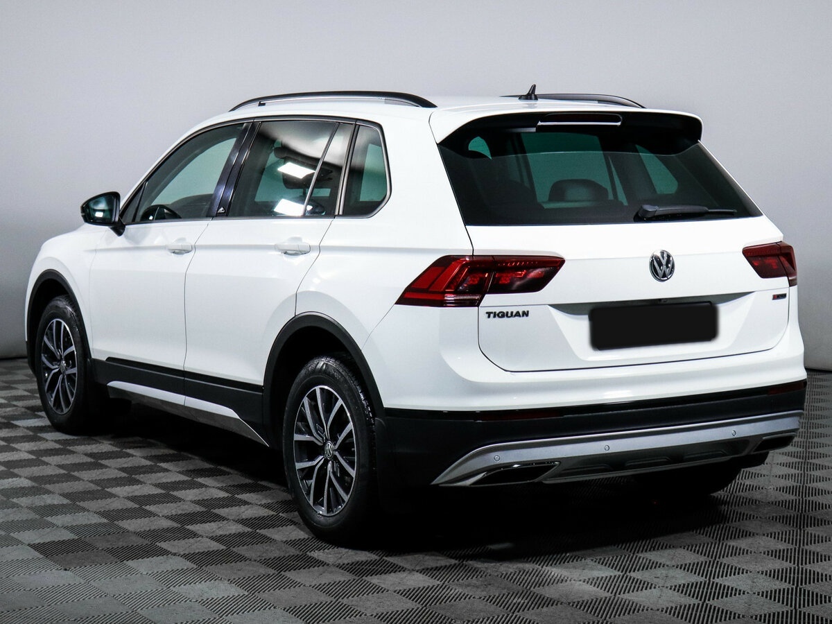Купить Volkswagen Tiguan с пробегом. Фото: #5