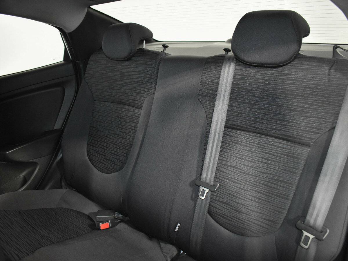 Купить Hyundai Solaris с пробегом. Фото: #8