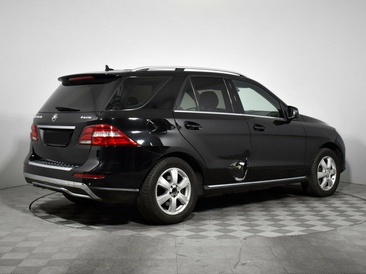 Купить Mercedes-Benz M-Класс с пробегом. Фото: #3