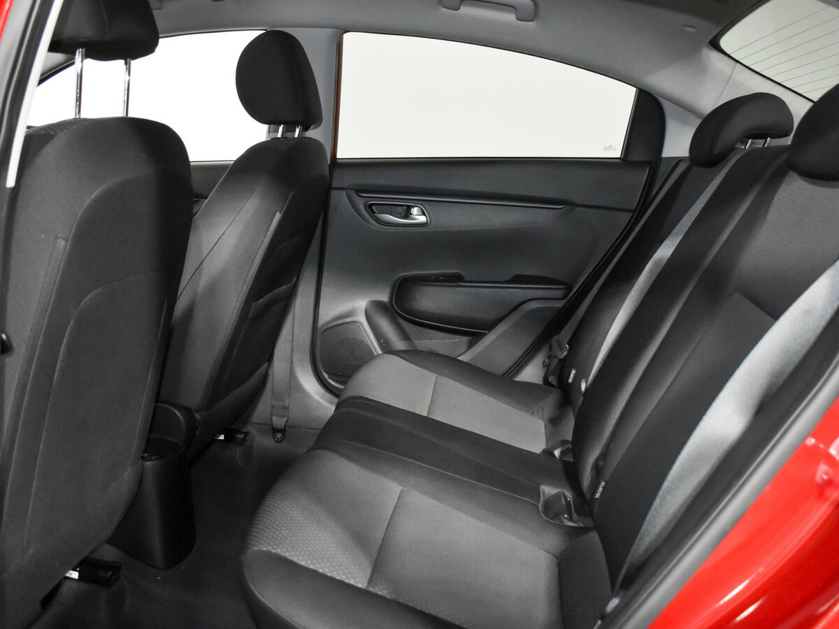 Купить Kia Rio с пробегом. Фото: #10