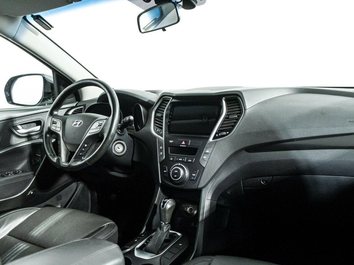 Купить Hyundai Santa Fe с пробегом. Фото: #9