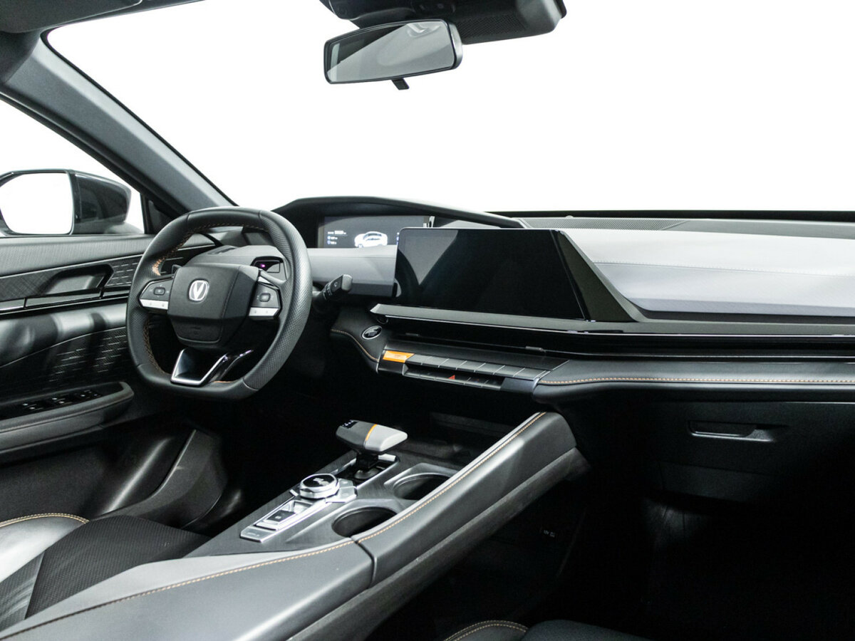 Купить Changan UNI-V с пробегом. Фото: #8