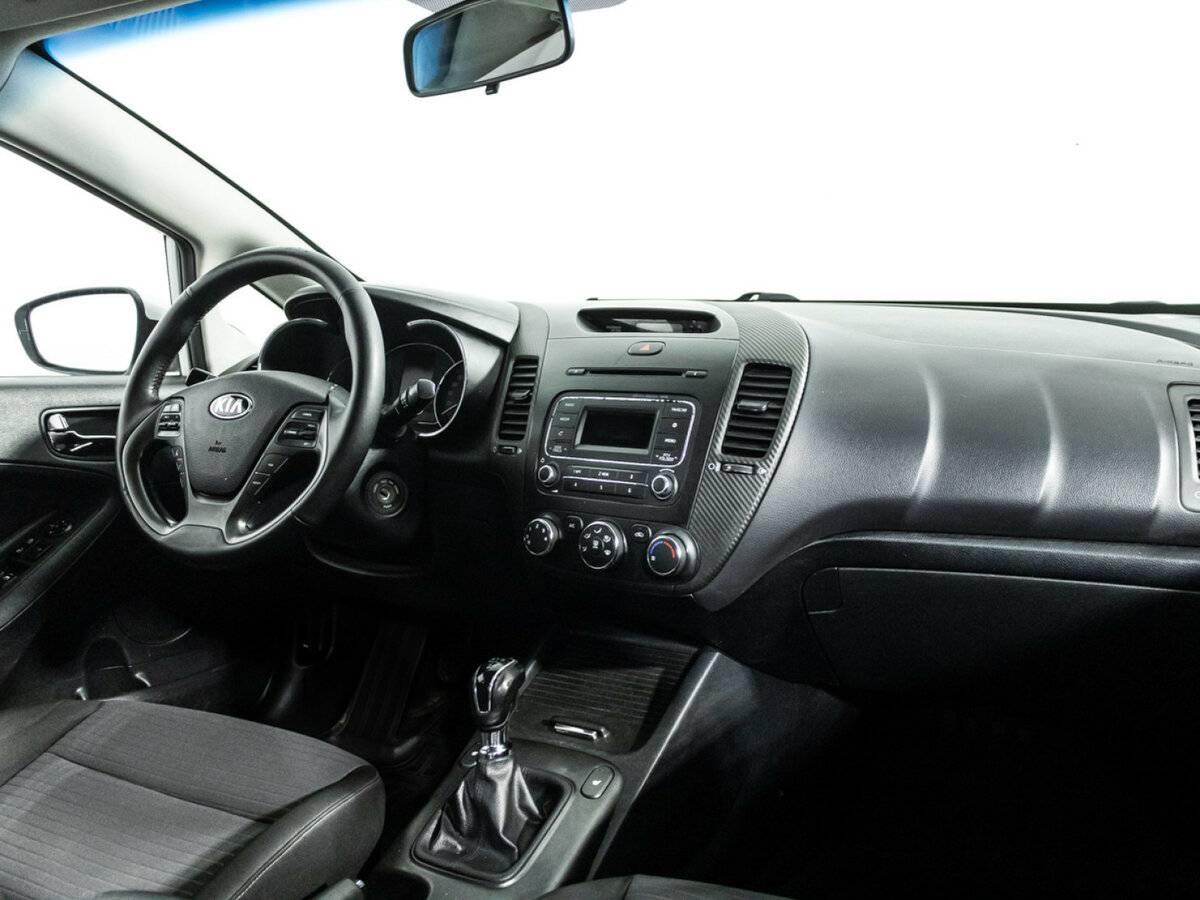 Купить Kia Cerato с пробегом. Фото: #8
