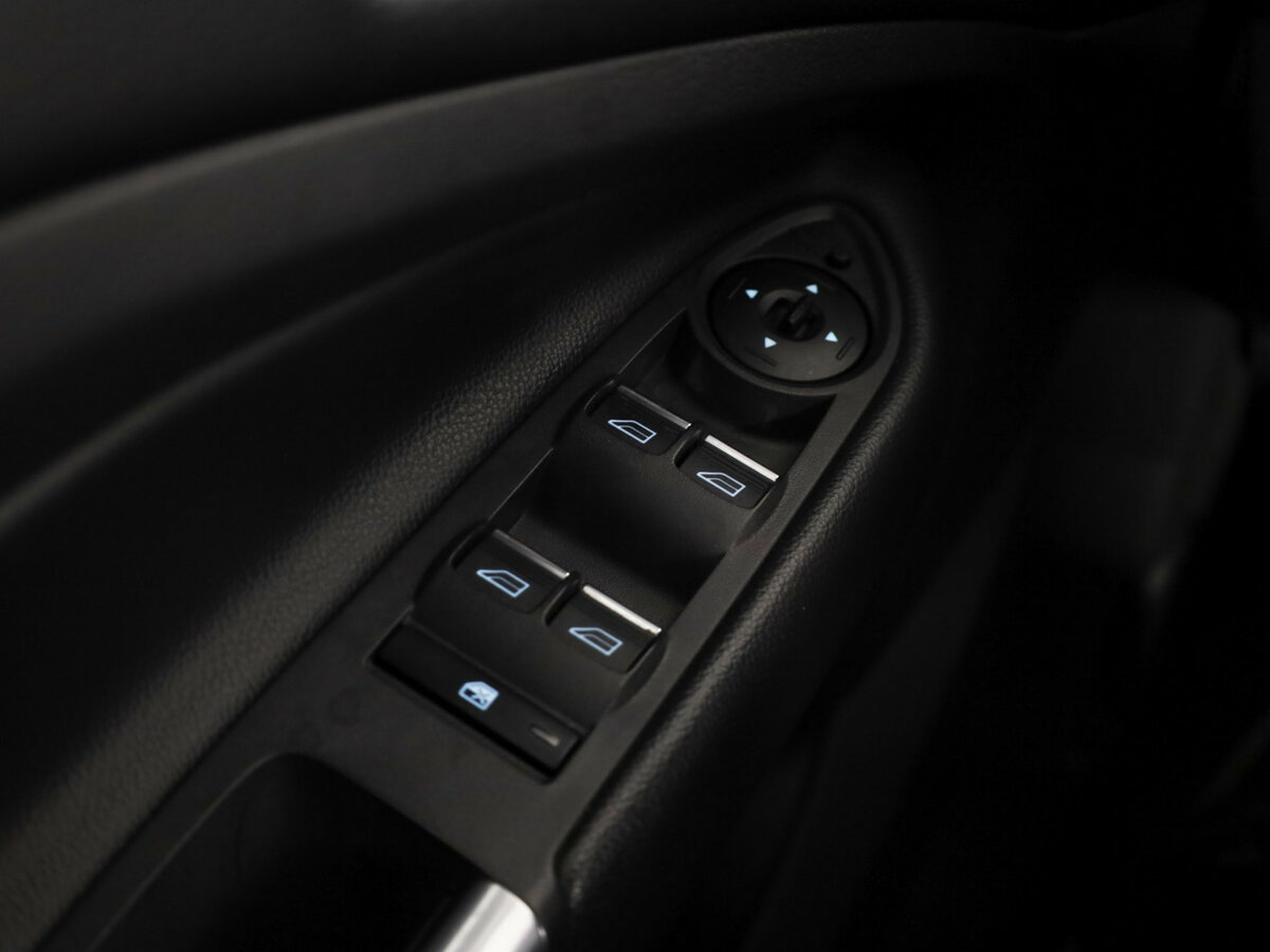 Купить Ford Kuga с пробегом. Фото: #24