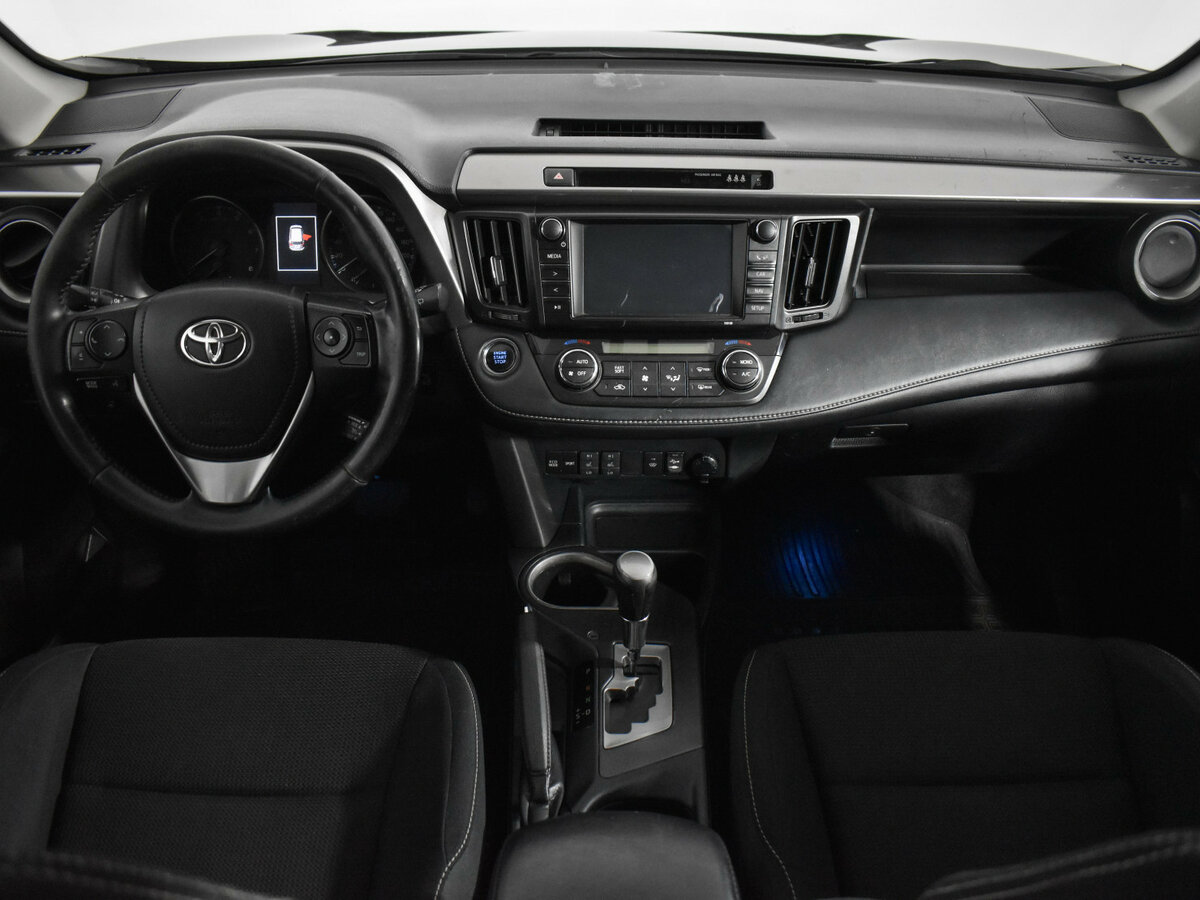 Купить Toyota RAV4 с пробегом. Фото: #11