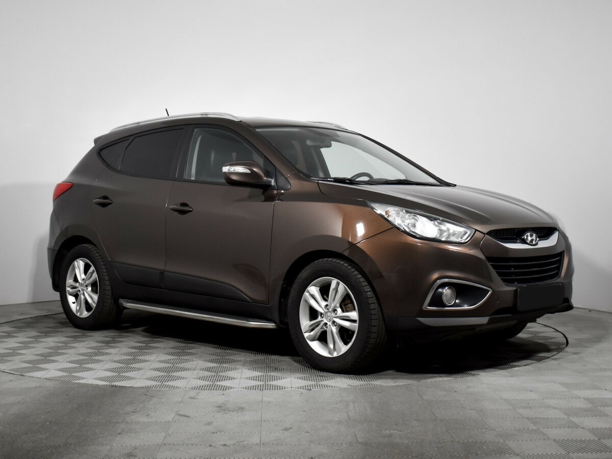 Купить Hyundai ix35 с пробегом. Фото: #2