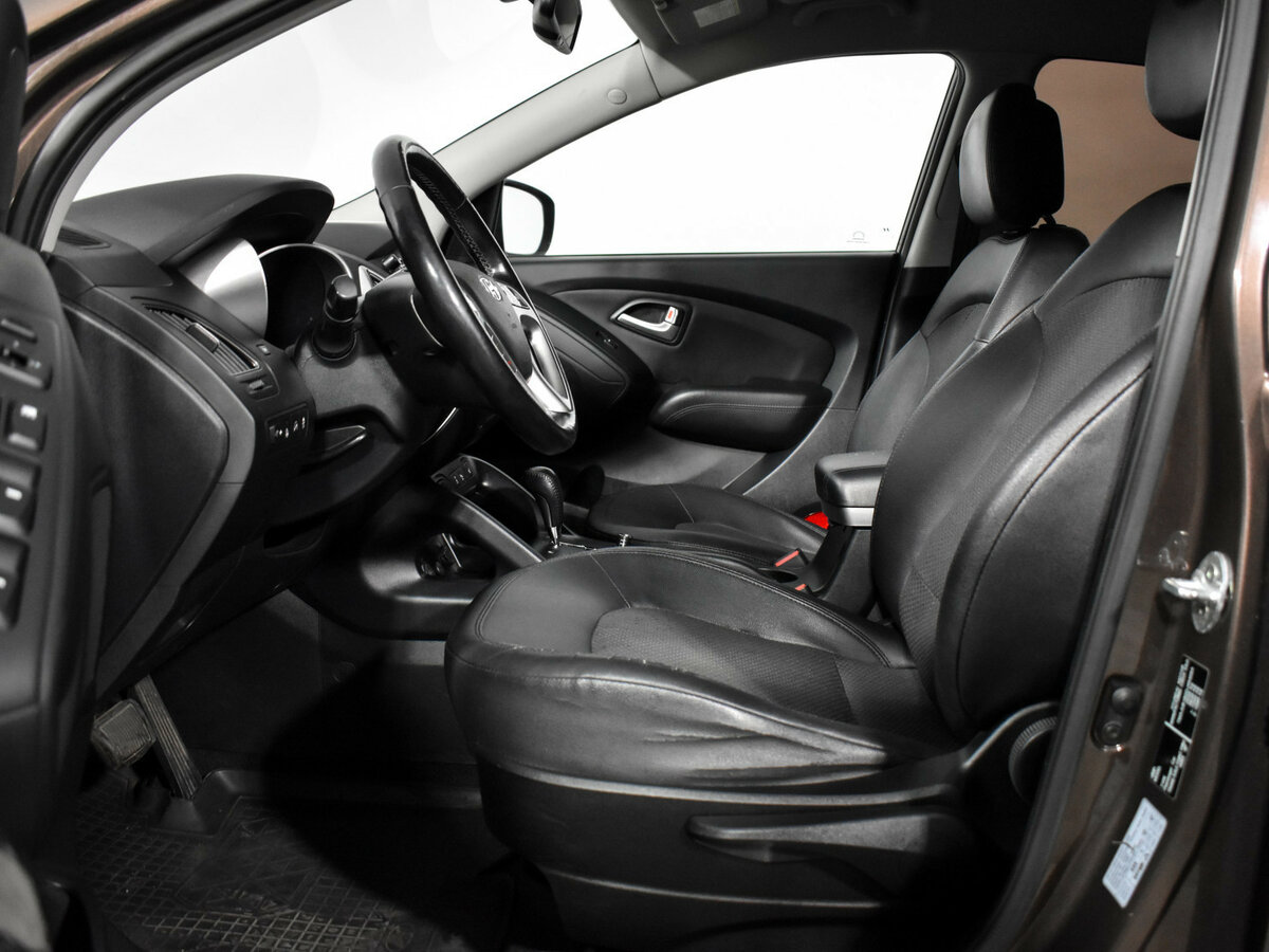 Купить Hyundai ix35 с пробегом. Фото: #7