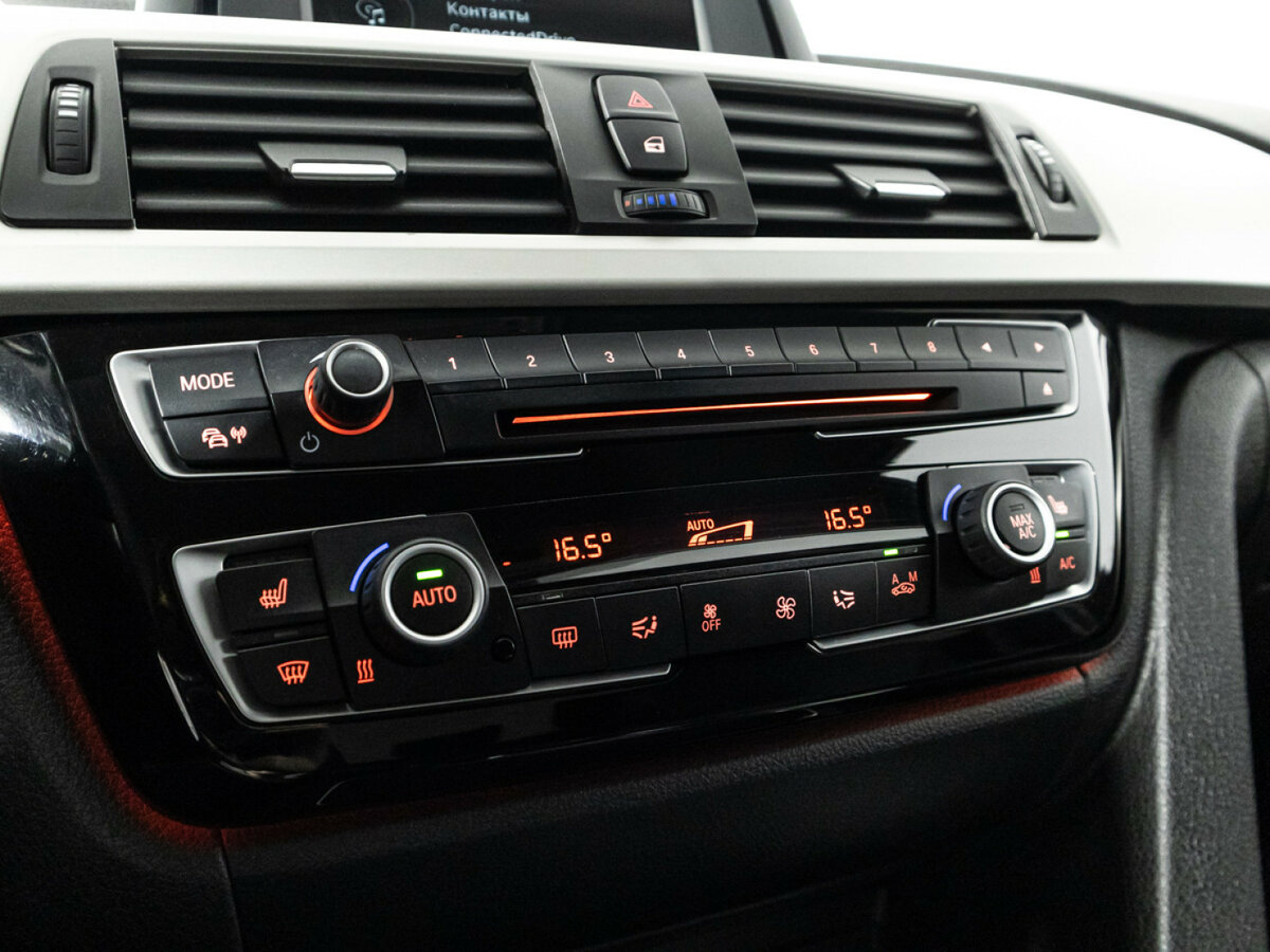 Купить BMW 3 серии с пробегом. Фото: #15