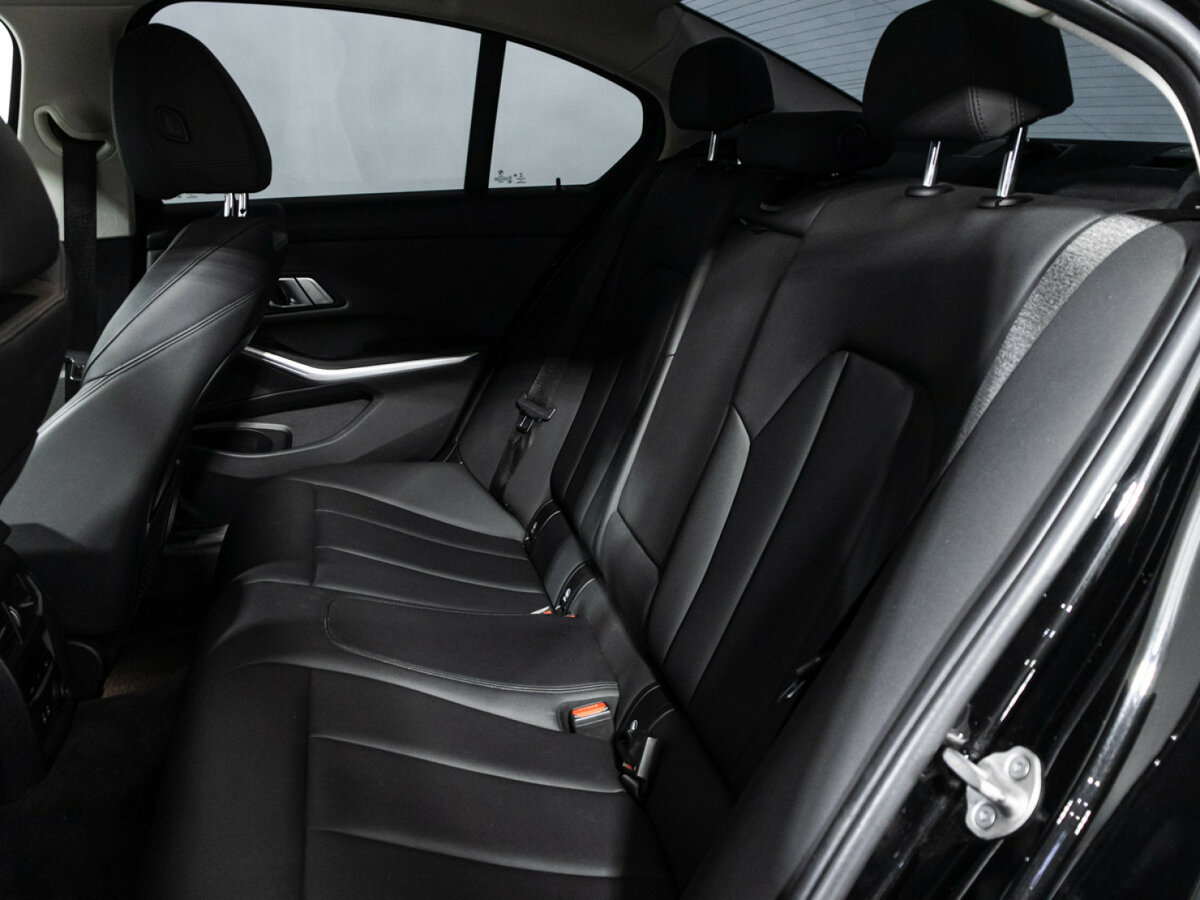 Купить BMW 3 серии с пробегом. Фото: #9