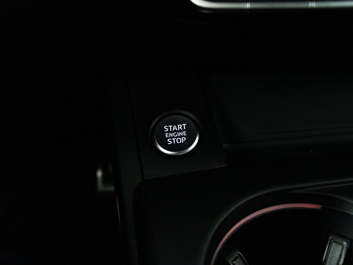 Купить Audi A4 с пробегом. Фото: #16