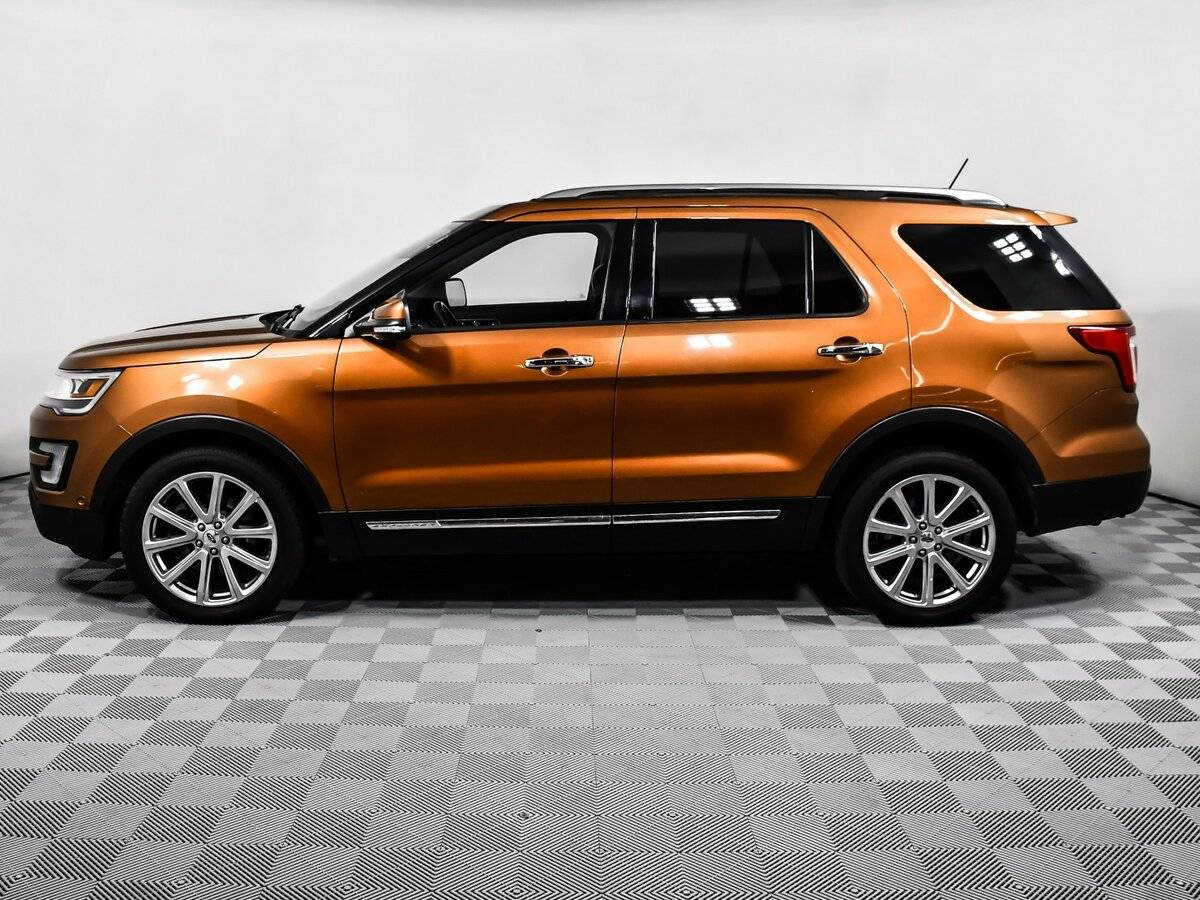 Купить Ford Explorer с пробегом. Фото: #7