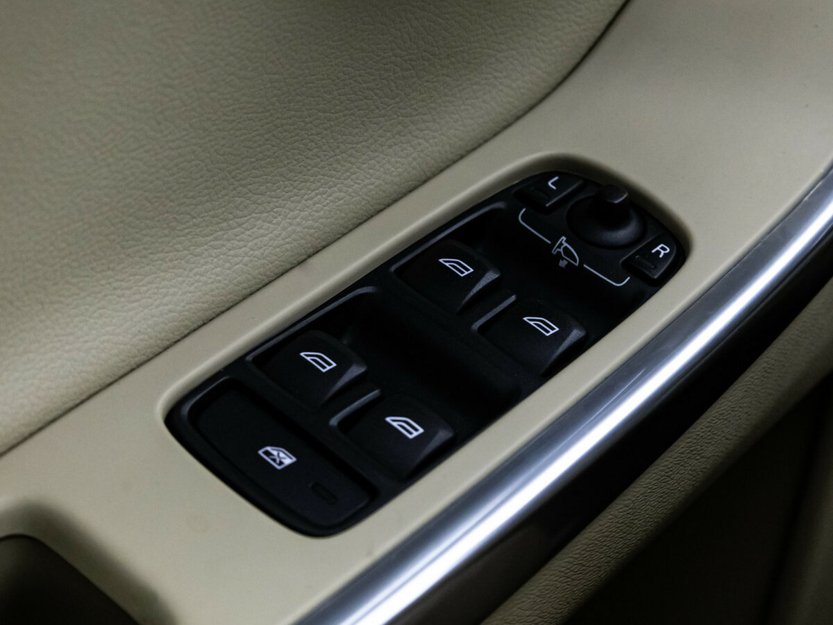 Продажа Б/У Вольво ИксЦ60. Фото: #12