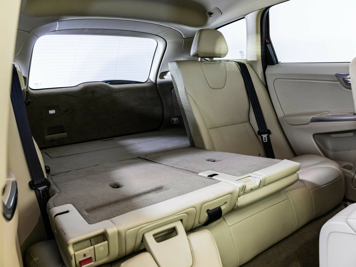 Продажа Б/У Вольво ИксЦ60. Фото: #17