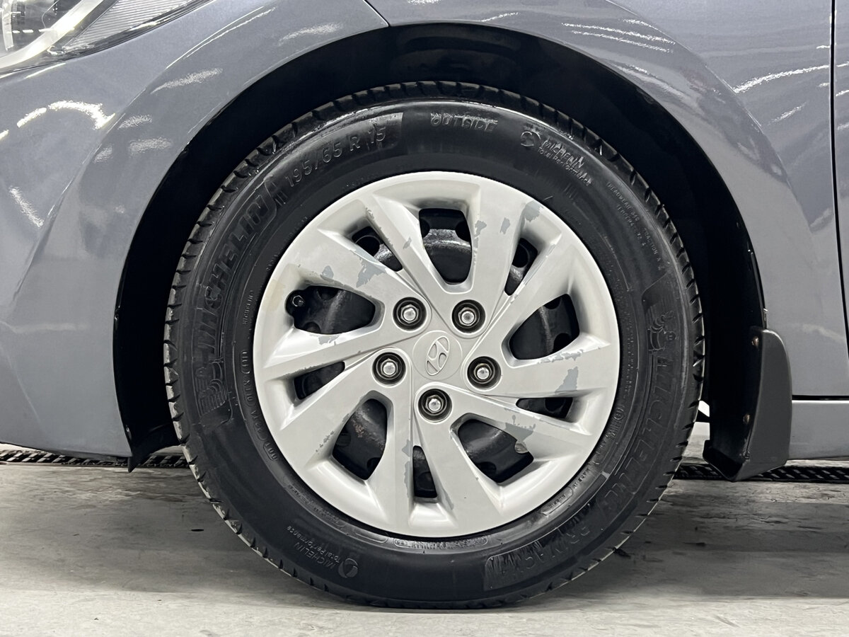 Купить Hyundai Elantra с пробегом. Фото: #17