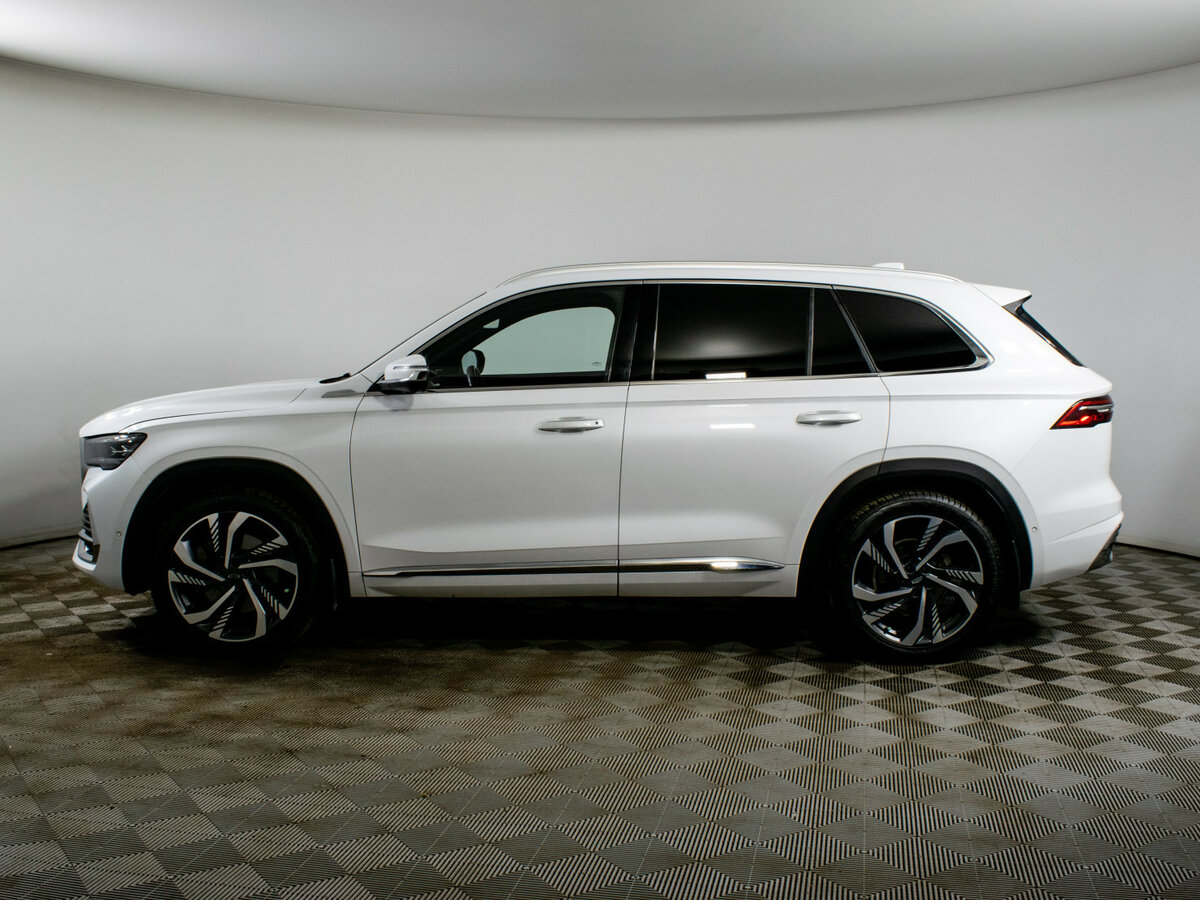 Купить Geely Monjaro с пробегом. Фото: #7