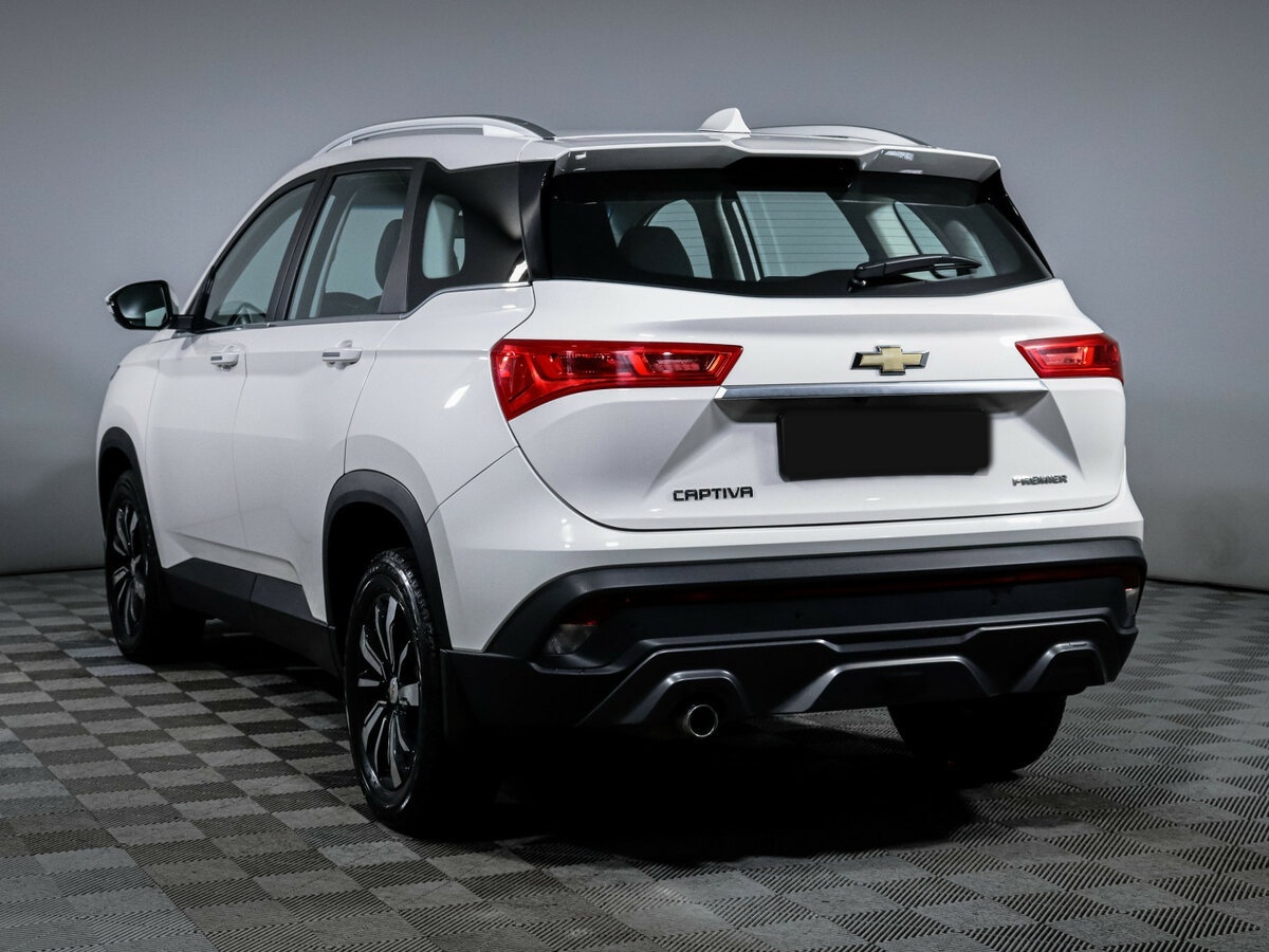 Купить Chevrolet Captiva с пробегом. Фото: #6