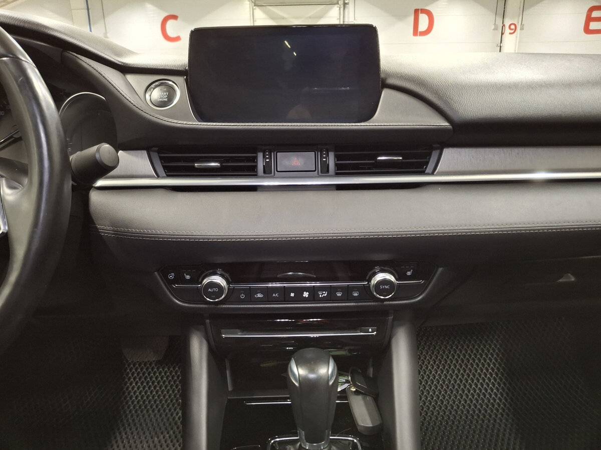 Купить Mazda 6 с пробегом. Фото: #13