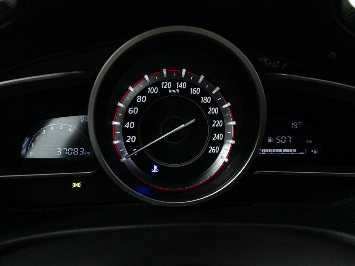 Купить Mazda 3 с пробегом. Фото: #11