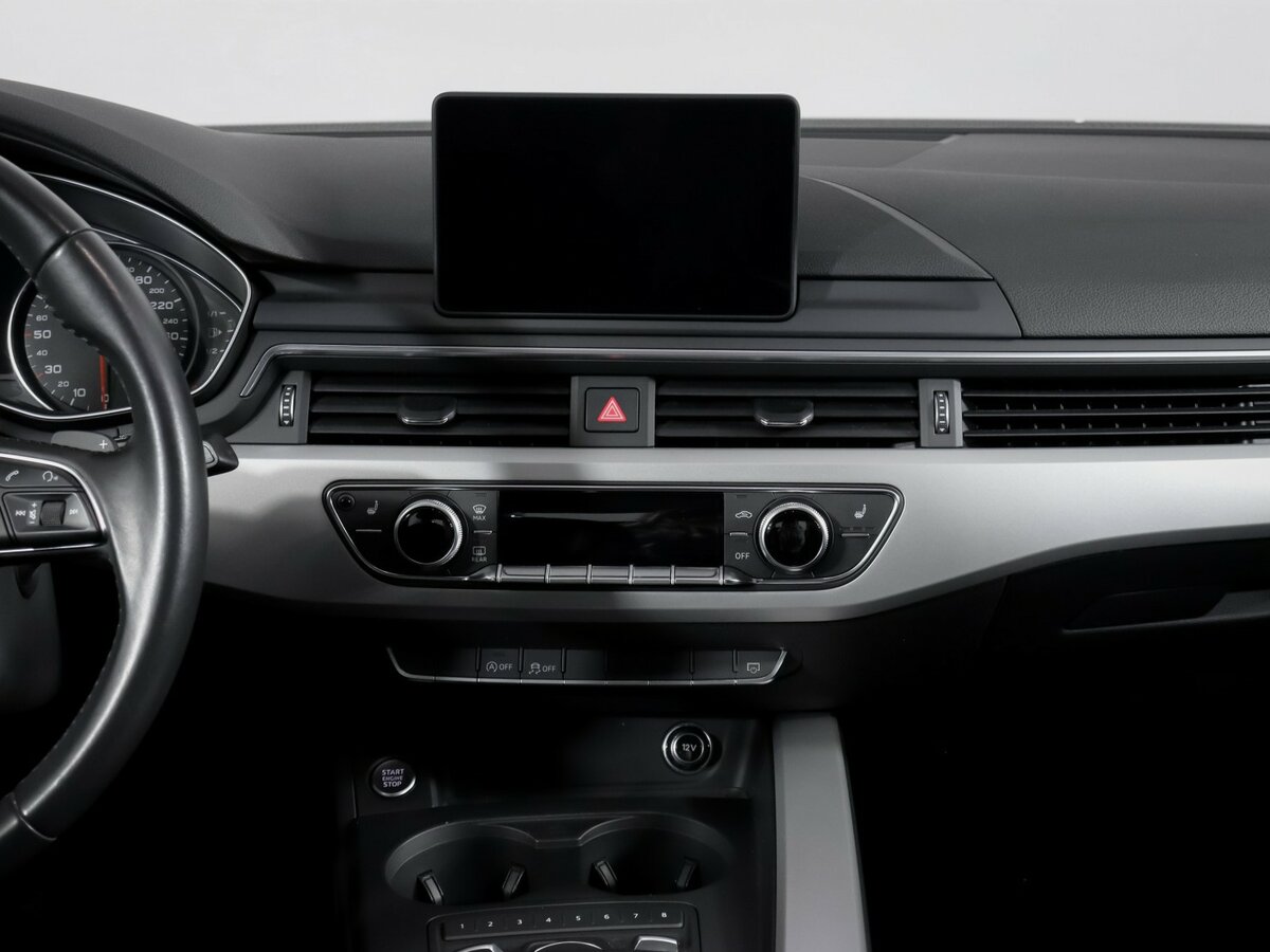 Купить Audi A4 с пробегом. Фото: #12