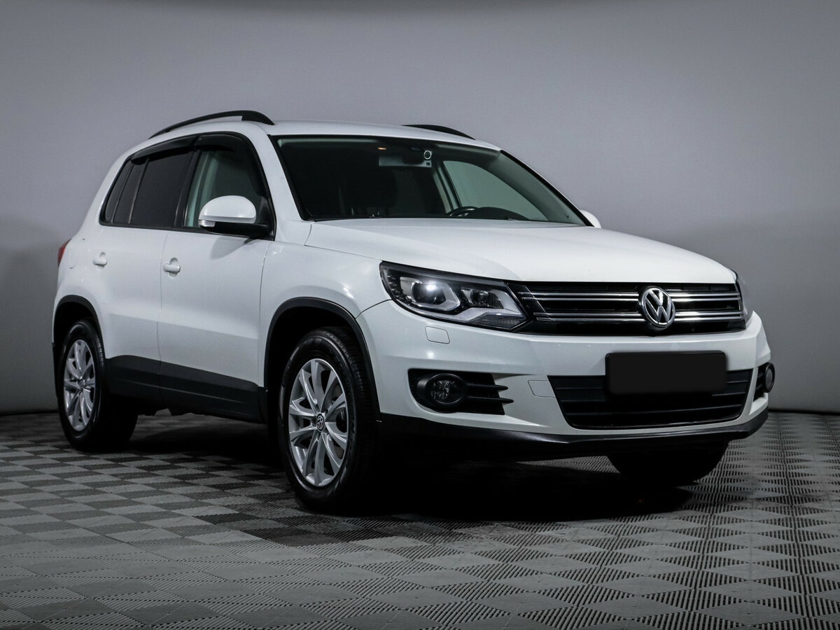 Купить Volkswagen Tiguan с пробегом. Фото: #2