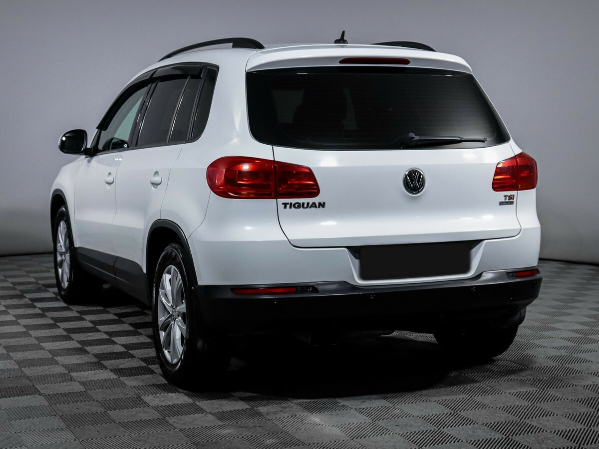 Купить Volkswagen Tiguan с пробегом. Фото: #5