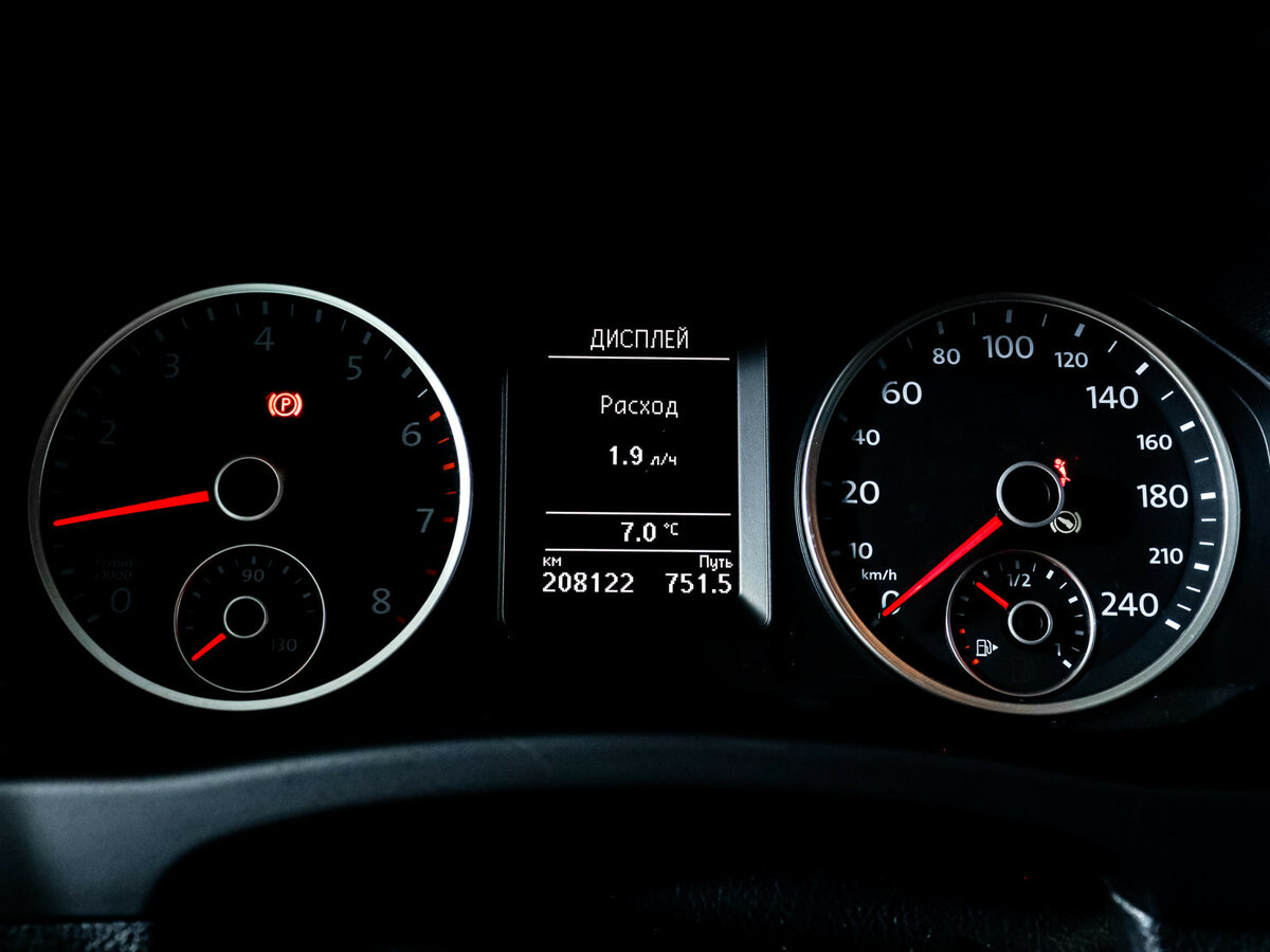 Купить Volkswagen Tiguan с пробегом. Фото: #7