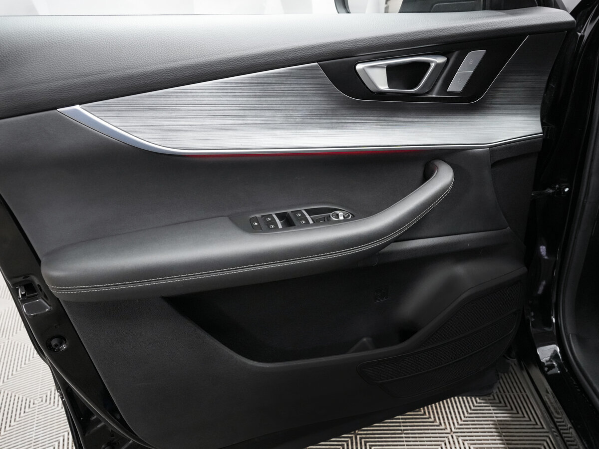 Купить Chery Tiggo 7 Pro Max с пробегом. Фото: #17