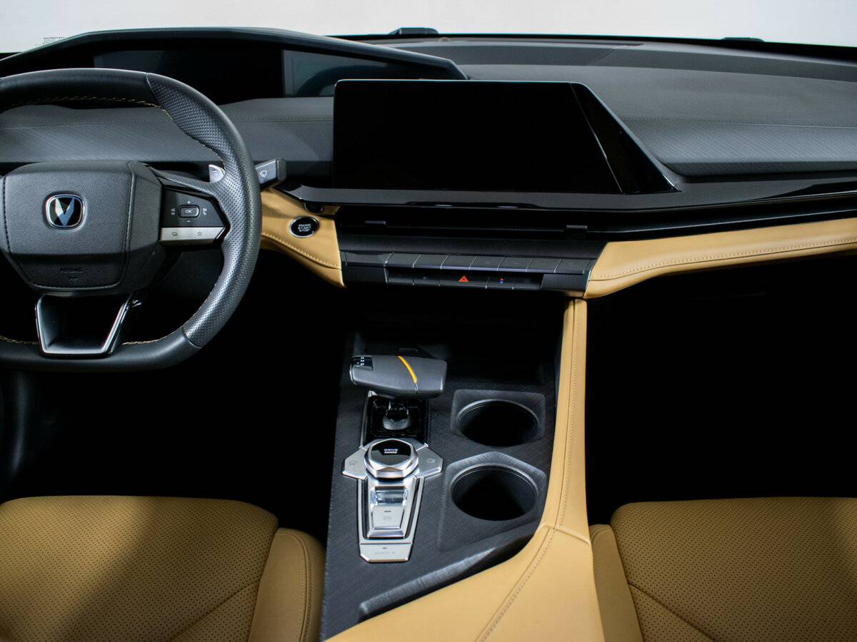 Купить Changan UNI-V с пробегом. Фото: #8