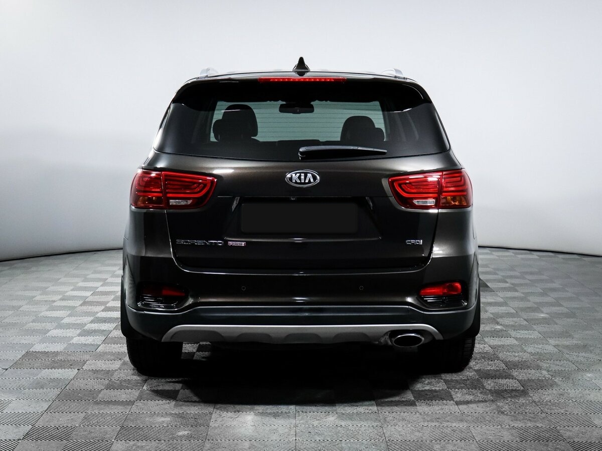 Купить Kia Sorento с пробегом. Фото: #4