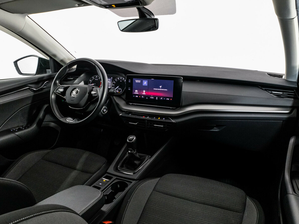 Купить Skoda Octavia с пробегом. Фото: #6