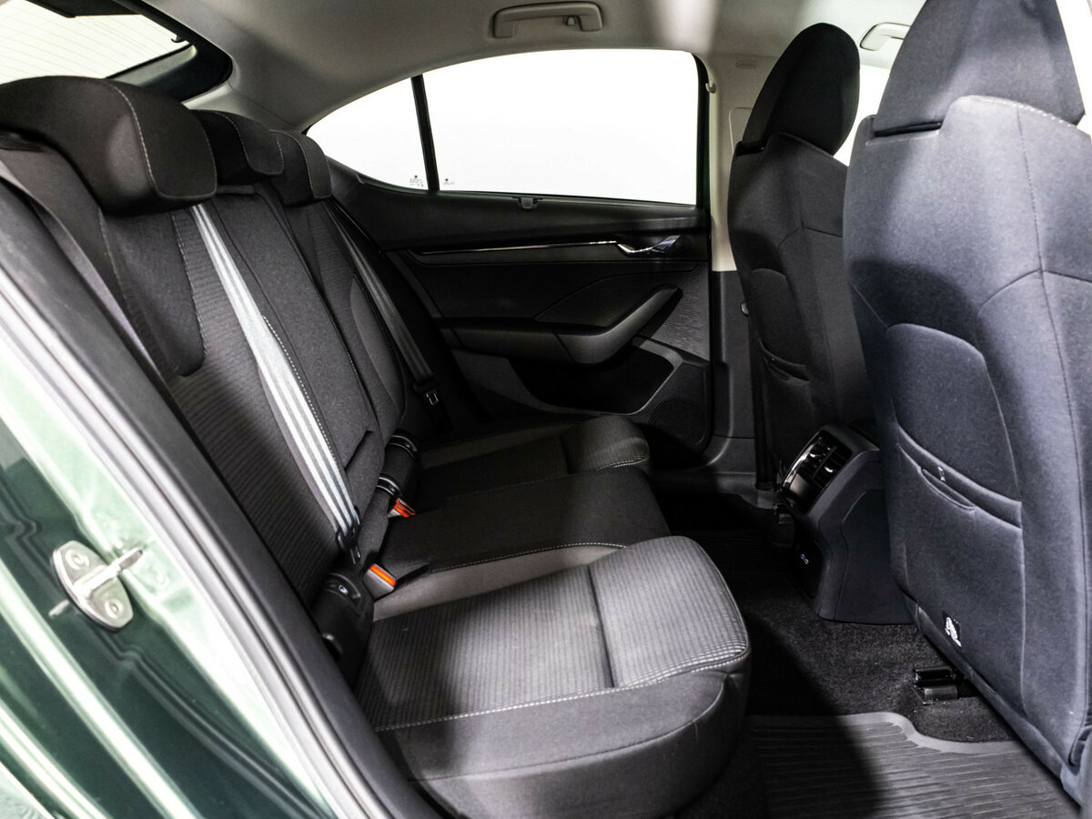 Купить Skoda Octavia с пробегом. Фото: #16