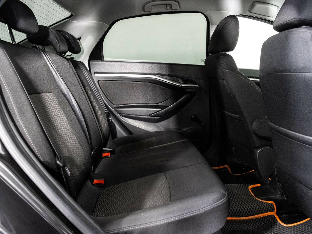 Купить Lada (ВАЗ) Vesta с пробегом. Фото: #12