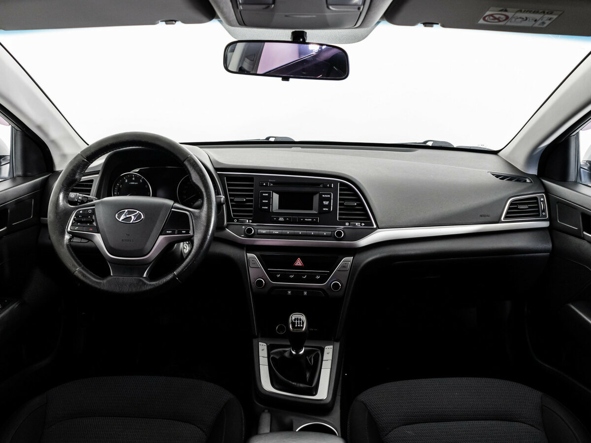 Купить Hyundai Elantra с пробегом. Фото: #7