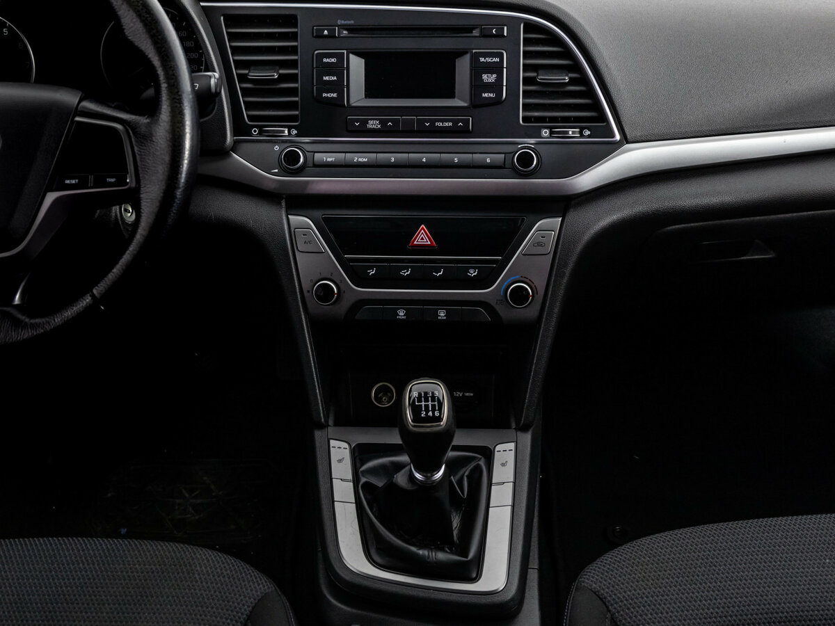 Купить Hyundai Elantra с пробегом. Фото: #8