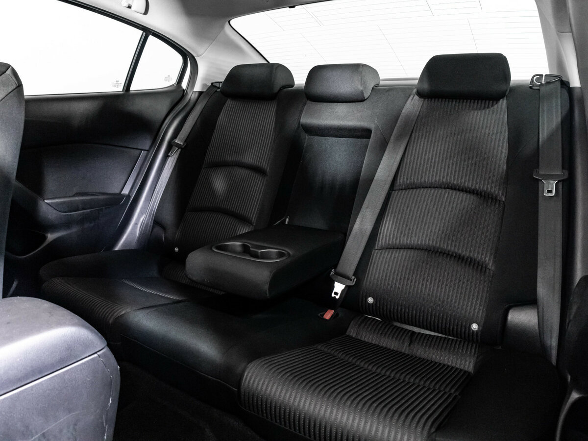 Купить Mazda 3 с пробегом. Фото: #13