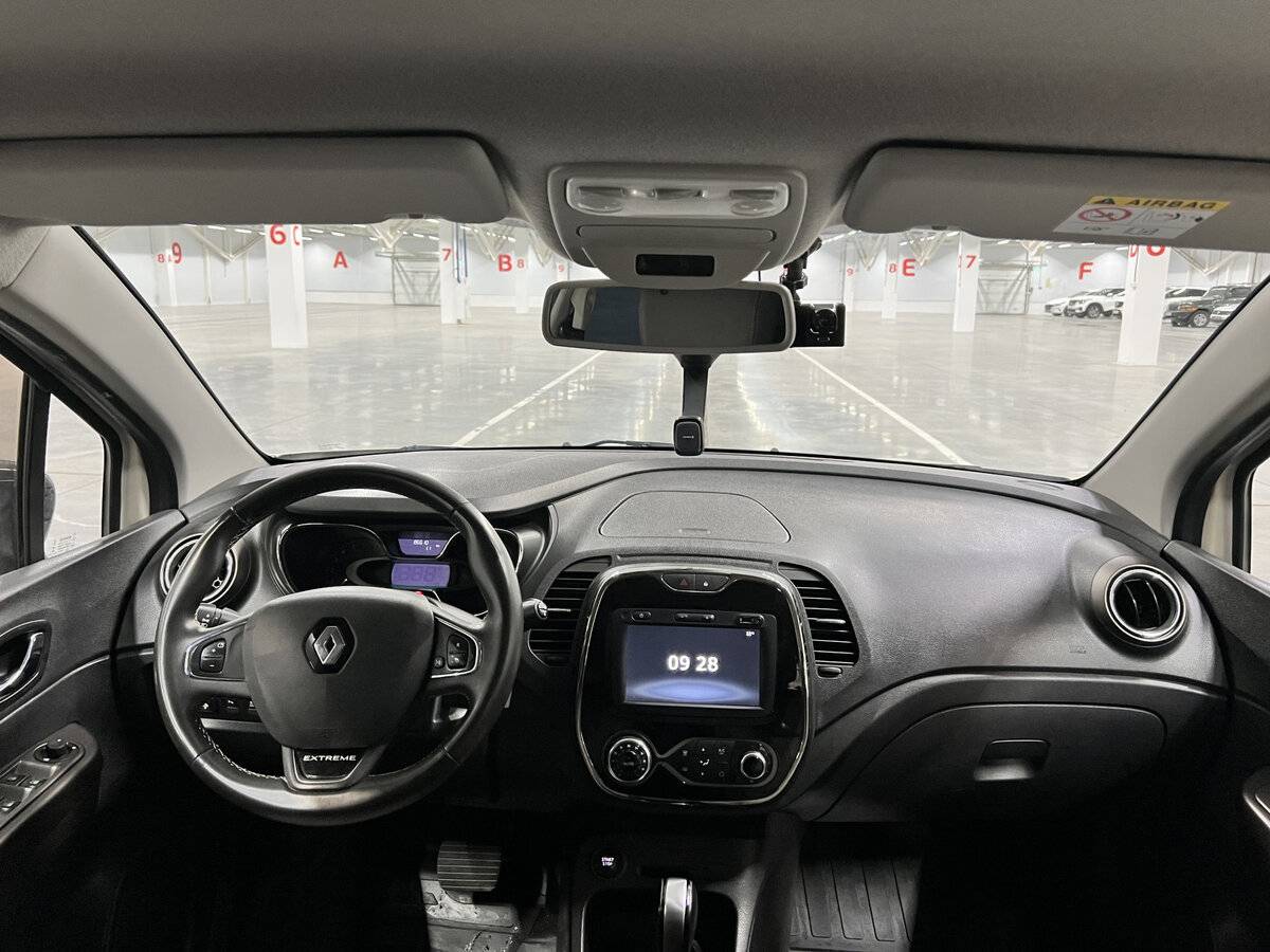 Купить Renault Kaptur с пробегом. Фото: #13