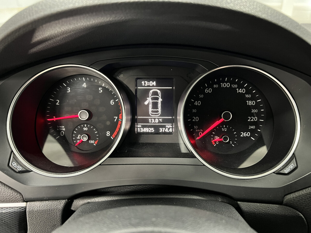 Купить Volkswagen Jetta с пробегом. Фото: #12