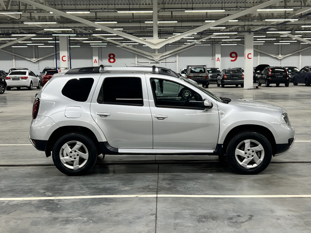 Купить Renault Duster с пробегом. Фото: #3