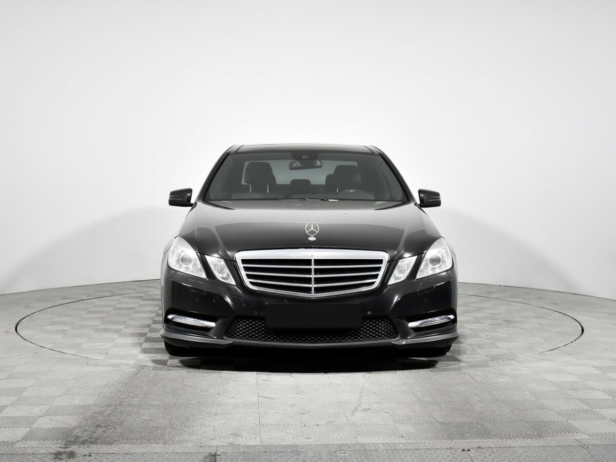 Купить Mercedes-Benz E-Класс с пробегом. Фото: #1