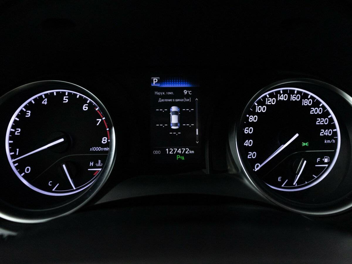 Купить Toyota Camry с пробегом. Фото: #11