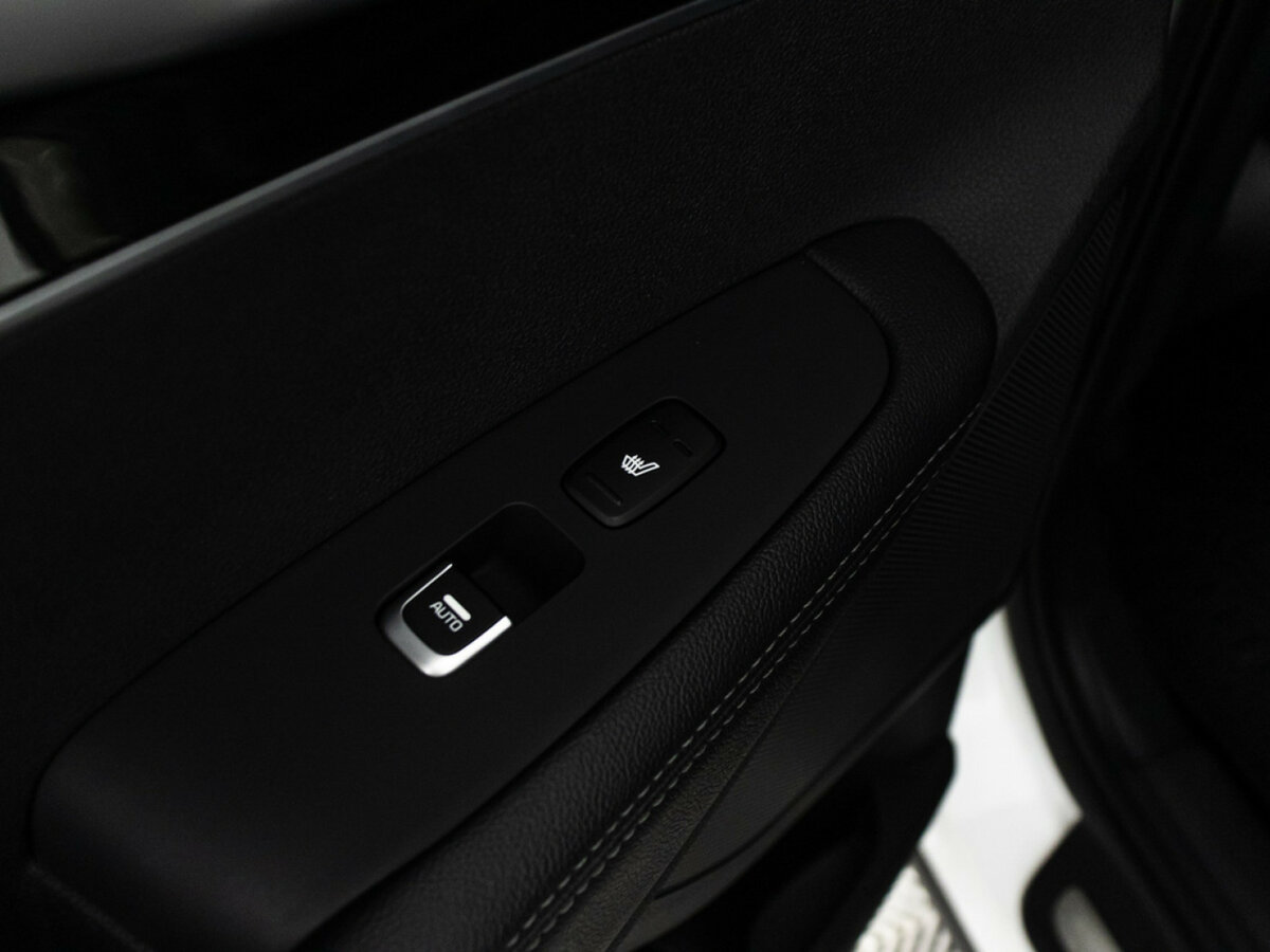 Купить Kia Sorento с пробегом. Фото: #17