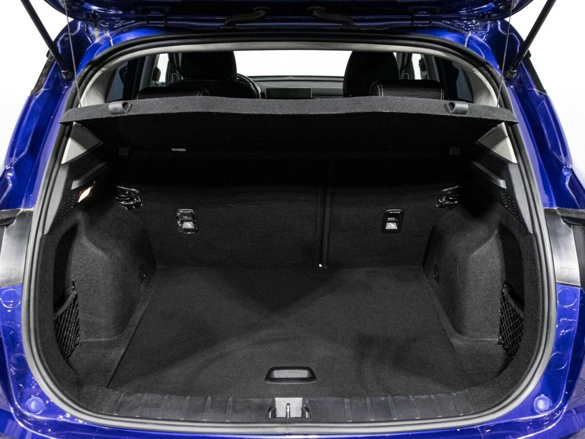 Купить Geely Coolray с пробегом. Фото: #17