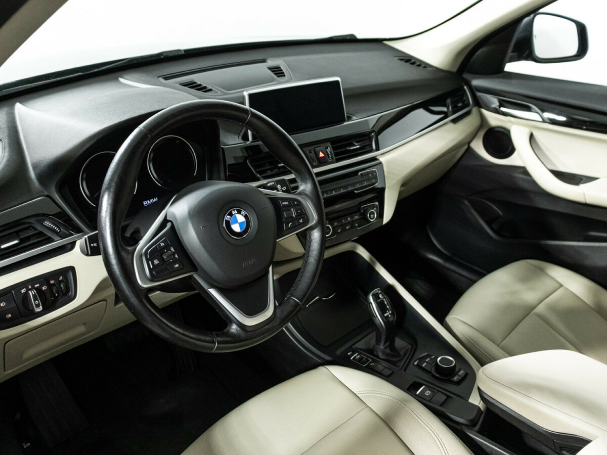 Купить BMW X1 с пробегом. Фото: #10