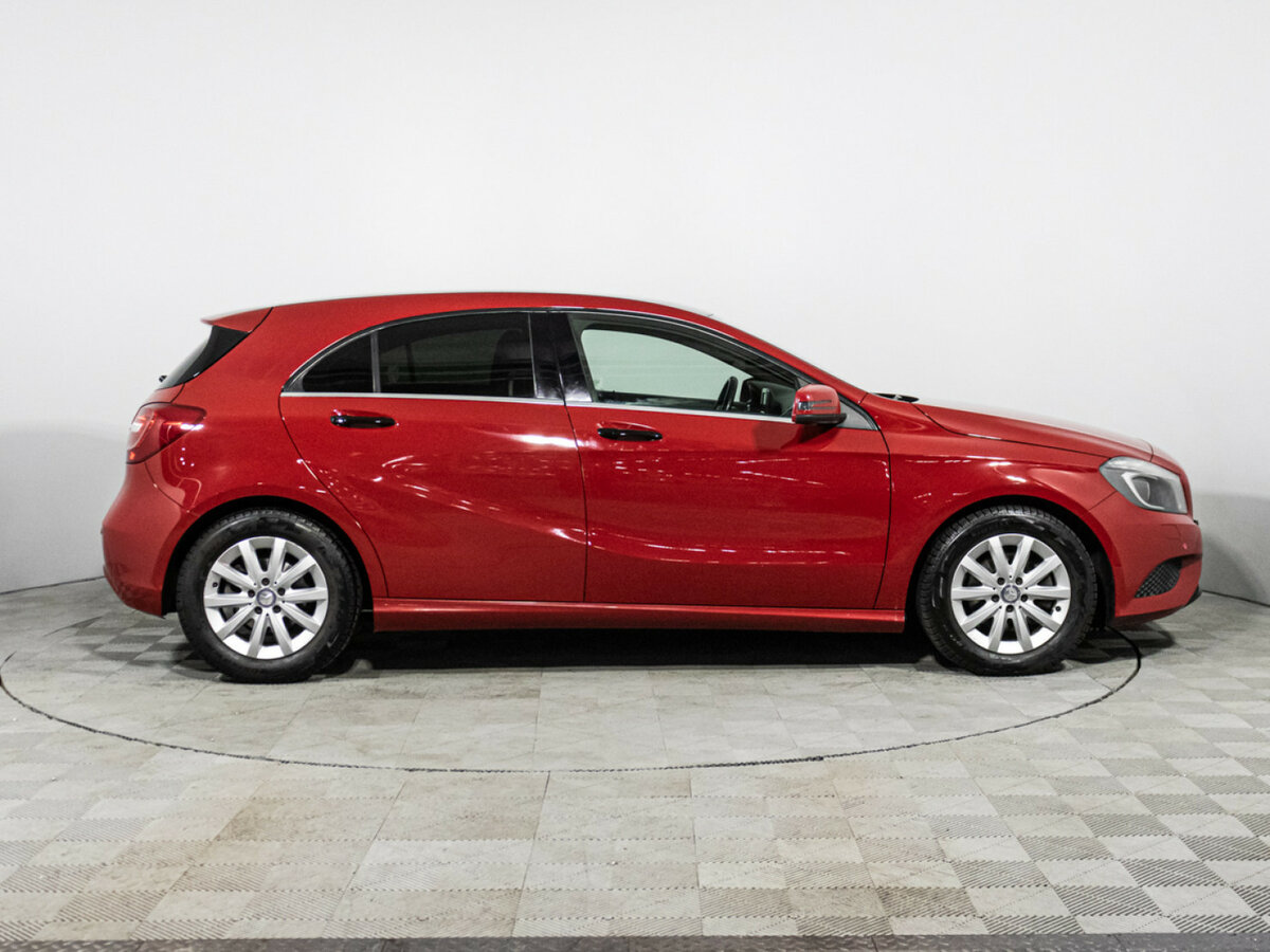 Купить Mercedes-Benz A-Класс с пробегом. Фото: #3