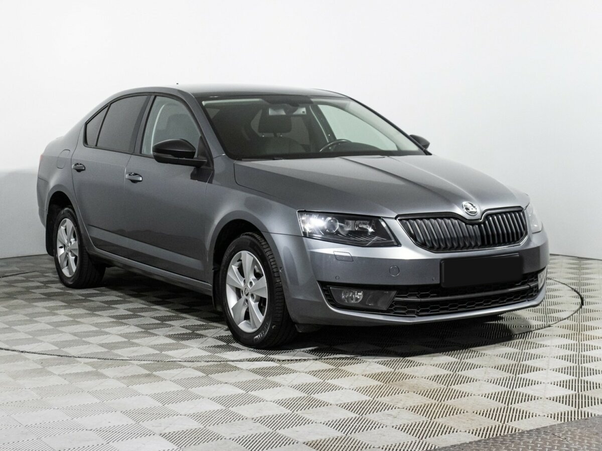 Купить Skoda Octavia с пробегом. Фото: #2