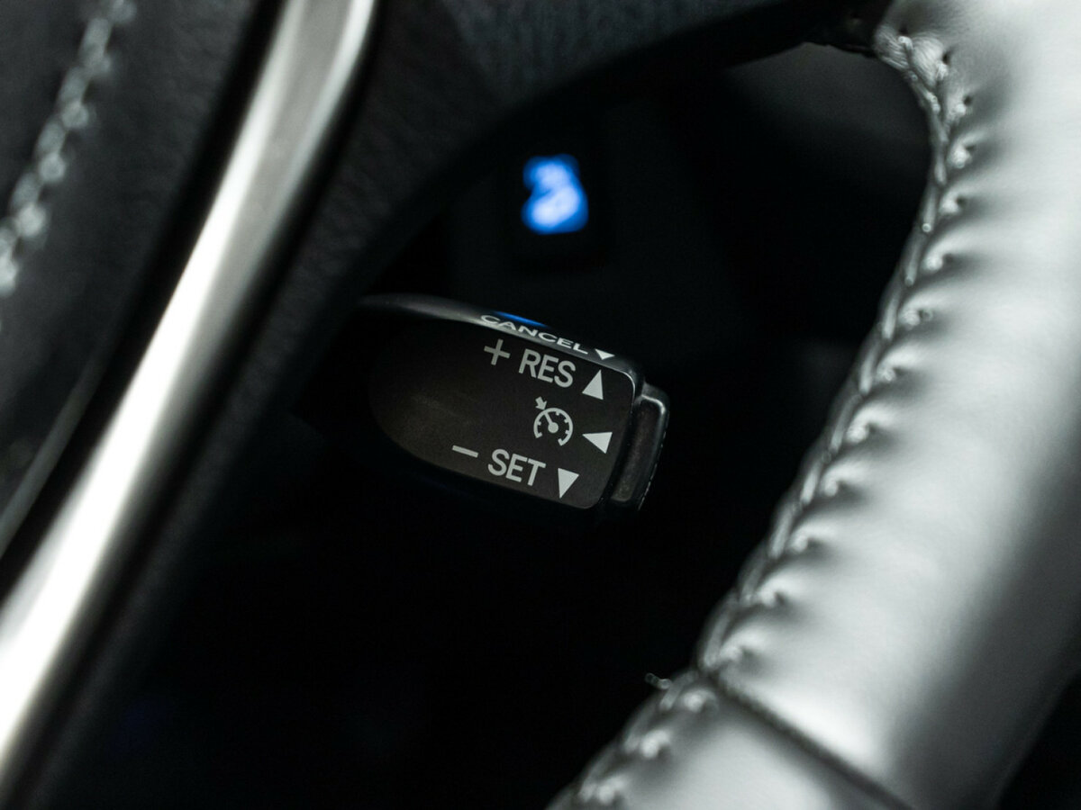 Купить Toyota RAV4 с пробегом. Фото: #19