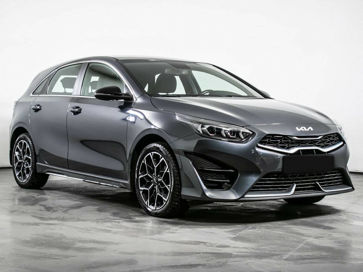 Купить Kia Ceed с пробегом. Фото: #2