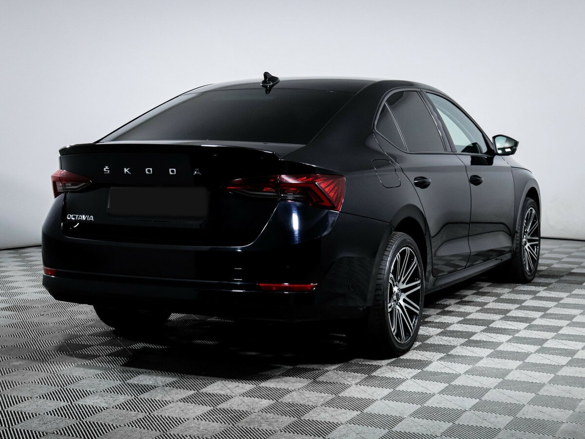 Купить Skoda Octavia с пробегом. Фото: #3