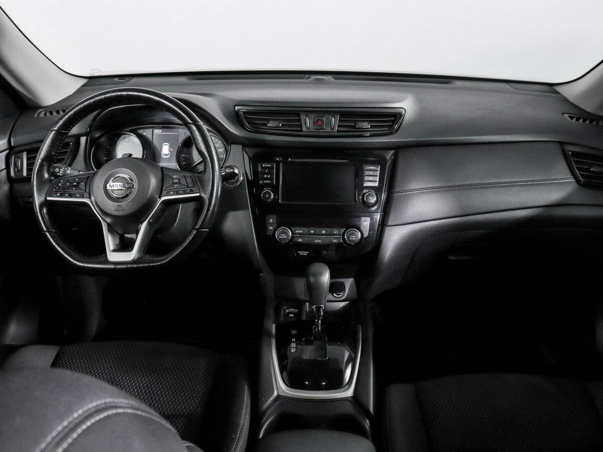 Купить Nissan X-Trail с пробегом. Фото: #9